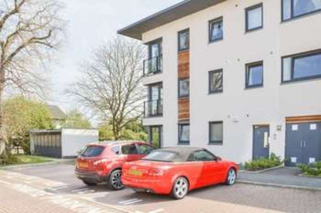  Image of 3 bedroom Flat for sale in Burnbrae Place East Craigs Edinburgh EH12 at Burnbrae Place Corstorphine Edinburgh, EH12 8AR