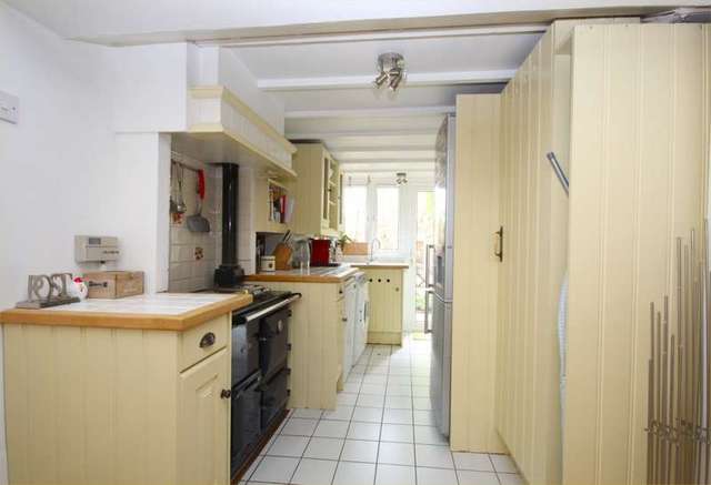  Image of 2 bedroom End of Terrace for sale in Common Lane Binfield Heath Henley-on-Thames RG9 at Binfield Heath  Henley-On-Thames, RG9 4JX