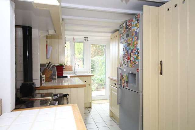 Image of 2 bedroom End of Terrace for sale in Common Lane Binfield Heath Henley-on-Thames RG9 at Binfield Heath  Henley-On-Thames, RG9 4JX