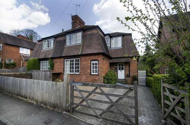  Image of 4 bedroom Semi-Detached house for sale in Icknield Road Goring Reading RG8 at Icknield Road Goring on Thames Reading, RG8 0DJ