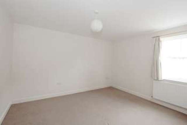  Image of 2 bedroom Terraced house for sale in Cottage Lane Barton-upon-Humber DN18 at Cottage Lane  Barton-Upon-Humber, DN18 5PH