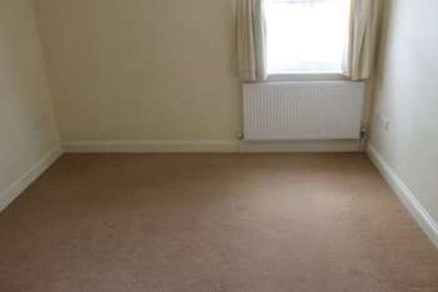  Image of 2 bedroom Terraced house for sale in Cottage Lane Barton-upon-Humber DN18 at Cottage Lane  Barton-Upon-Humber, DN18 5PH