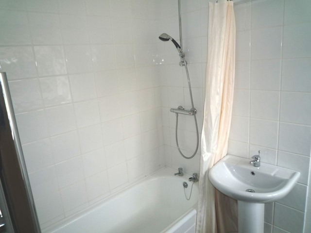  Image of 2 bedroom Detached house to rent in Selsey Road Donnington Chichester PO20 at Selsey Road  Donnington, PO20 7PL