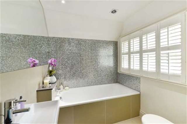  Image of 3 bedroom Flat for sale in Montagu Square London W1H at London, W1H 2LS