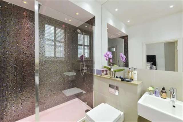  Image of 3 bedroom Flat for sale in Montagu Square London W1H at London, W1H 2LS