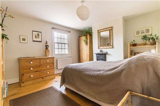  Image of 2 bedroom Terraced house for sale in Station Road Waterbeach Cambridge CB25 at 3 Station Road  Waterbeach, CB25 9HT