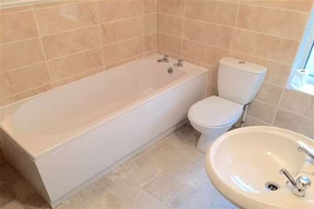  Image of 1 bedroom Detached house to rent in Corporation Street Mansfield NG18 at Mansfield, NG18 5NU