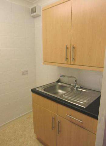  Image of 1 bedroom Apartment to rent in Grosvenor Crescent Scarborough YO11 at Homecrest House Grosvenor Crescent Scarborough, YO11 2LF