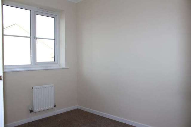  Image of 2 bedroom Terraced house to rent in Corsican Pine Close Newmarket CB8 at Newmarket Suffolk, CB8 0DZ