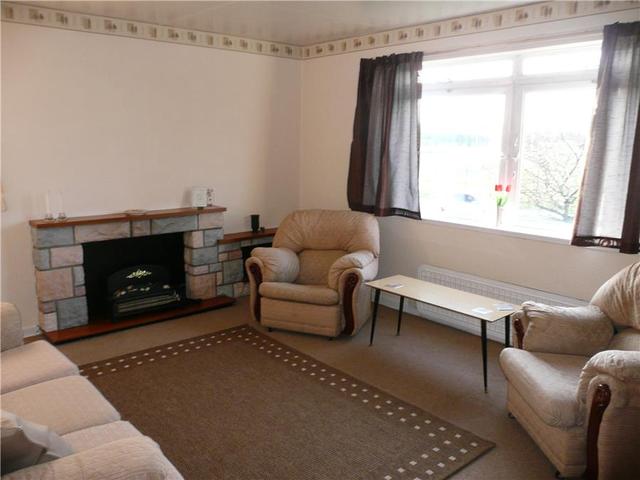  Image of 2 bedroom Flat to rent in Forrester Park Gardens Edinburgh EH12 at Corstorphine Edinburgh Edinburgh, EH12 9AB