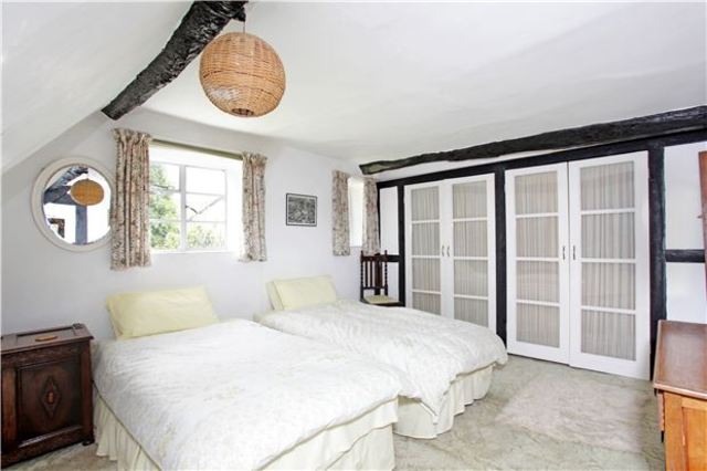  Image of 2 bedroom Cottage for sale in Church Street Bredon Tewkesbury GL20 at Church Street Bredon Gloucestershire, GL20 7LA