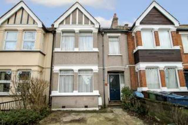 4 Bedroom Terraced House To Rent In Bolton Road Harrow Ha1