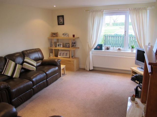  Image of 2 bedroom Flat to rent in Dunsmuir Court Corstorphine Edinburgh EH12 at Corstorphine Edinburgh Edinburgh, EH12 7TD