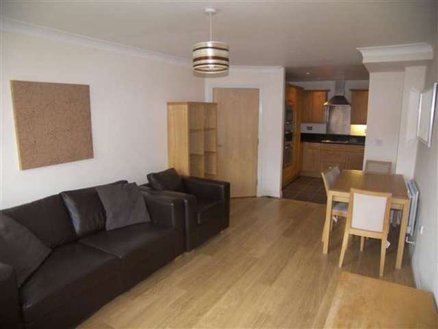  Image of 1 bedroom Apartment to rent in Cottage Close Harrow-on-the-Hill Harrow HA2 at Harrow on the Hill, HA2 0HA