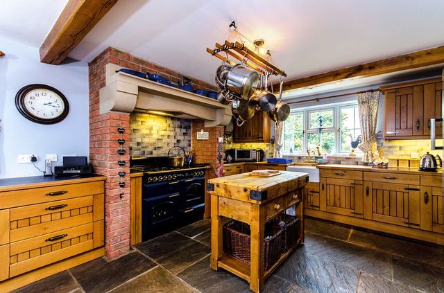  Image of 4 bedroom Detached house for sale in Wragby Road Bardney Lincoln LN3 at Wragby Road Bardney Bardney, LN3 5XE