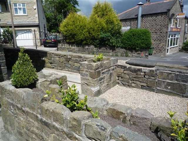  Image of 2 bedroom End of Terrace for sale in Cowlersley Lane Linthwaite Huddersfield HD4 at Milnsbridge, HD4 5UJ