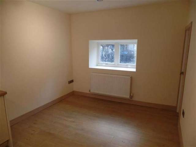  Image of 2 bedroom Terraced house to rent in Corporation Street Sowerby Bridge HX6 at Sowerby Bridge, HX6 2QQ