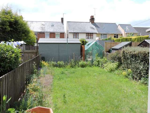  Image of 1 bedroom Ground Flat to rent in Lister Road Ipswich IP1 at 23 Lister Road  Ipswich, IP1 5EQ