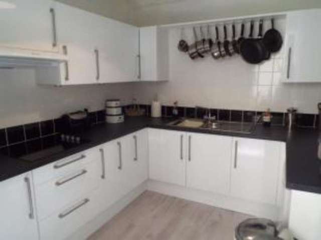  Image of 1 bedroom Flat for sale in Wellington Street Torpoint PL11 at Torpoint Cornwall Torpoint, PL11 2DG