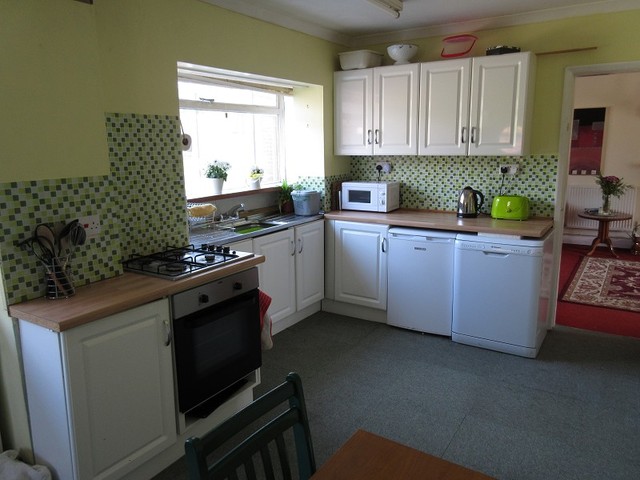  Image of 3 bedroom Detached house for sale in Cottingham Road Corby NN17 at Cottingham Road  Corby, NN17 1SY