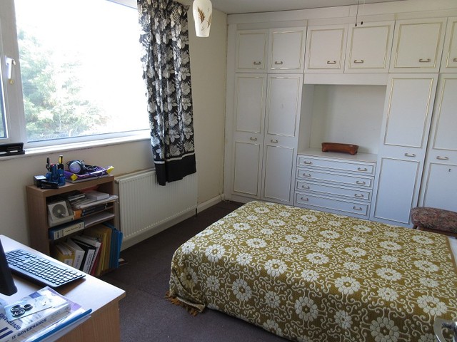  Image of 3 bedroom Detached house for sale in Cottingham Road Corby NN17 at Cottingham Road  Corby, NN17 1SY