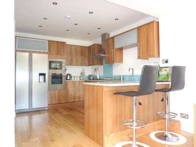  Image of 4 bedroom Bungalow for sale in Knutsford Avenue Watford WD24 at Knutsford Avenue  Watford, WD24 7EG