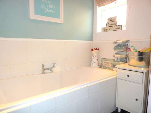  Image of 4 bedroom Bungalow for sale in Knutsford Avenue Watford WD24 at Knutsford Avenue  Watford, WD24 7EG