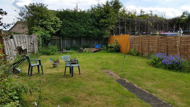  Image of 5 bedroom End of Terrace for sale in Sutherland Road Corby NN18 at Sutherland Road  Corby, NN18 9LU