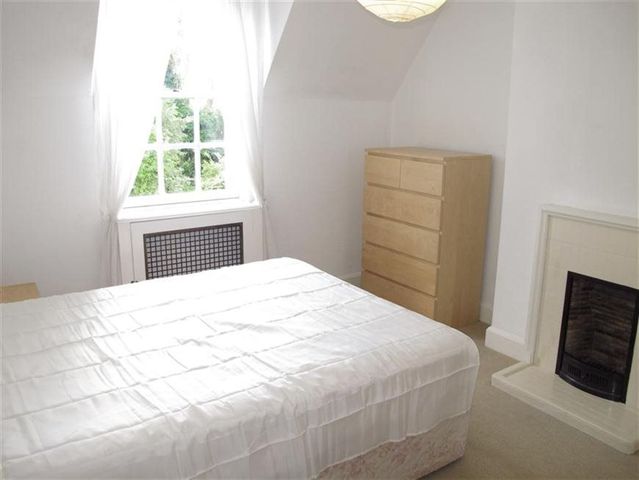  Image of 2 bedroom Flat to rent in Oak Lane Edinburgh EH12 at Corstorphine Edinburgh Edinburgh, EH12 6XH