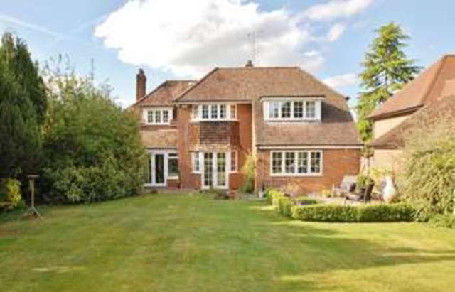  Image of 4 bedroom Detached house for sale in Stag Lane Great Kingshill High Wycombe HP15 at Stag Lane Great Kingshill High Wycombe, HP15 6EW