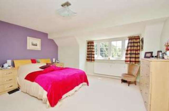  Image of 4 bedroom Detached house for sale in Stag Lane Great Kingshill High Wycombe HP15 at Stag Lane Great Kingshill High Wycombe, HP15 6EW