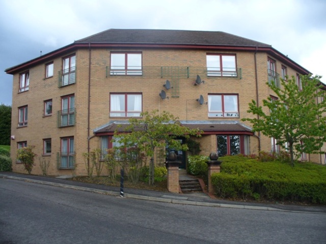  Image of 2 bedroom Flat to rent in Abercorn Street Dundee DD4 at Dundee  Dundee, DD4 7FA