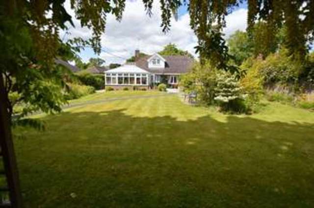  Image of 3 bedroom Detached house for sale in Horncastle Road Woodhall Spa LN10 at Horncastle Road  Woodhall Spa, LN10 6UZ