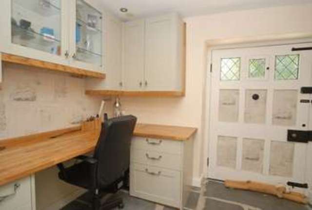  Image of 2 bedroom Cottage for sale in Larkham Lane Plympton Plymouth PL7 at Larkham Lane Plympton Plymouth, PL7 4PN