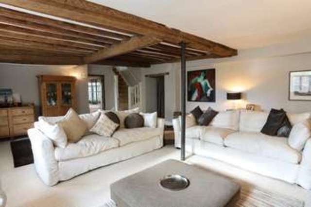  Image of 6 bedroom Terraced house for sale in Market Street Charlbury Chipping Norton OX7 at Charlbury Chipping Norton Charlbury, OX7 3PH