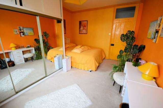  Image of 6 bedroom Semi-Detached house for sale in Osborne Park Scarborough YO12 at Osborne Park  Scarborough, YO12 5QF