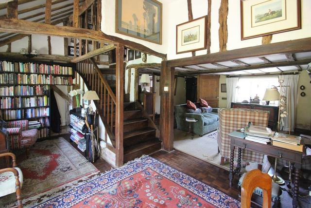 Image of 3 bedroom End of Terrace for sale in Church Road Goudhurst Cranbrook TN17 at Church Road  Goudhurst, TN17 1BL
