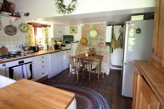  Image of 3 bedroom End of Terrace for sale in Church Road Goudhurst Cranbrook TN17 at Church Road  Goudhurst, TN17 1BL