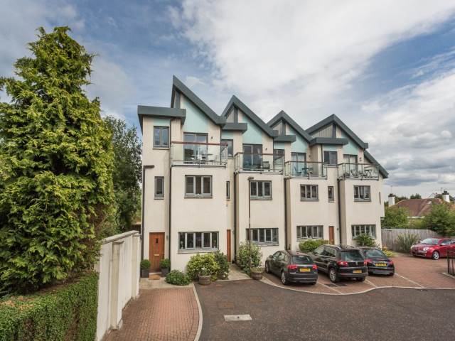  Image of 4 bedroom Terraced house to rent in Western Corner Edinburgh EH12 at Murrayfield Edinburgh Edinburgh, EH12 5PY