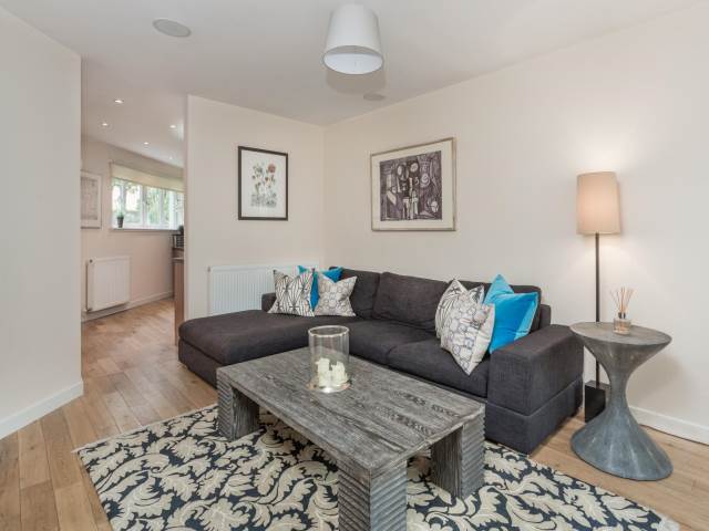  Image of 4 bedroom Terraced house to rent in Western Corner Edinburgh EH12 at Murrayfield Edinburgh Edinburgh, EH12 5PY
