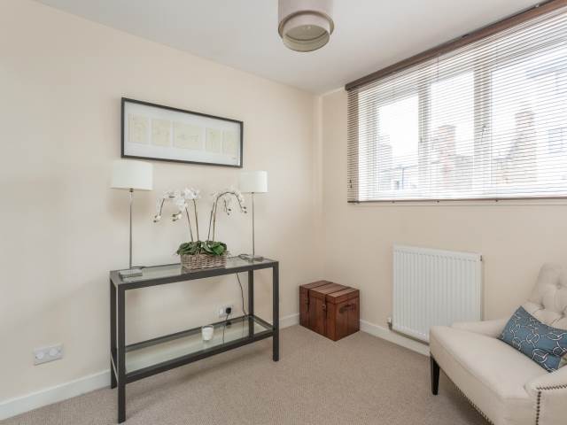  Image of 4 bedroom Terraced house to rent in Western Corner Edinburgh EH12 at Murrayfield Edinburgh Edinburgh, EH12 5PY