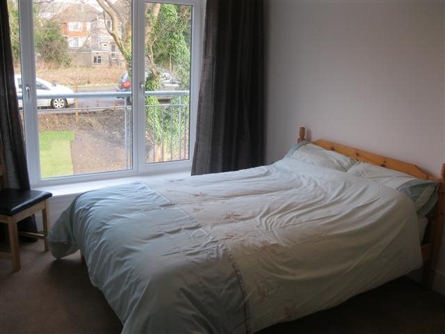  Image of 2 bedroom Flat to rent in Pinkhill Edinburgh EH12 at Corstorphine Edinburgh Edinburgh, EH12 7FA
