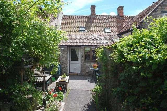  Image of 1 bedroom Terraced house for sale in Bread Street Pilton Shepton Mallet BA4 at Bread Street Pilton Shepton Mallet, BA4 4BQ
