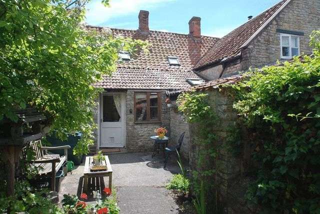  Image of 1 bedroom Terraced house for sale in Bread Street Pilton Shepton Mallet BA4 at Bread Street Pilton Shepton Mallet, BA4 4BQ