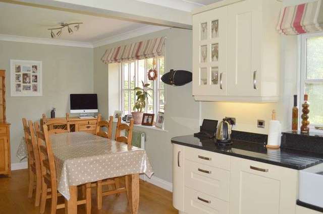  Image of 4 bedroom Detached house for sale in Olde Fairfield Bourton Gillingham SP8 at 1 Olde Fairfield Bourton Gillingham, SP8 5YG