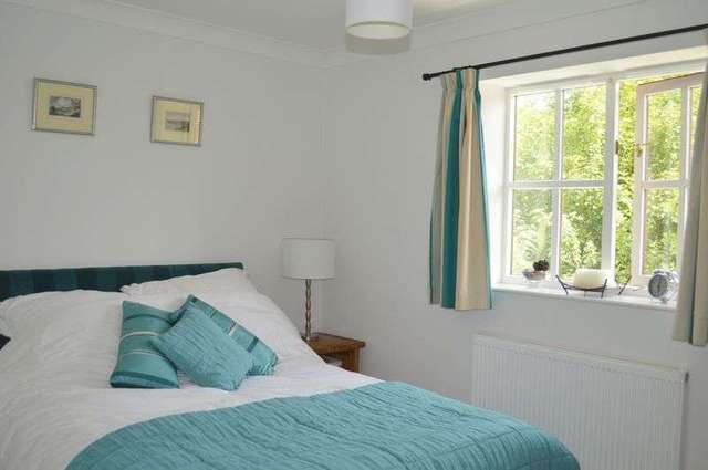  Image of 4 bedroom Detached house for sale in Olde Fairfield Bourton Gillingham SP8 at 1 Olde Fairfield Bourton Gillingham, SP8 5YG
