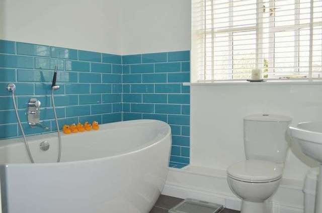  Image of 4 bedroom Detached house for sale in Olde Fairfield Bourton Gillingham SP8 at 1 Olde Fairfield Bourton Gillingham, SP8 5YG