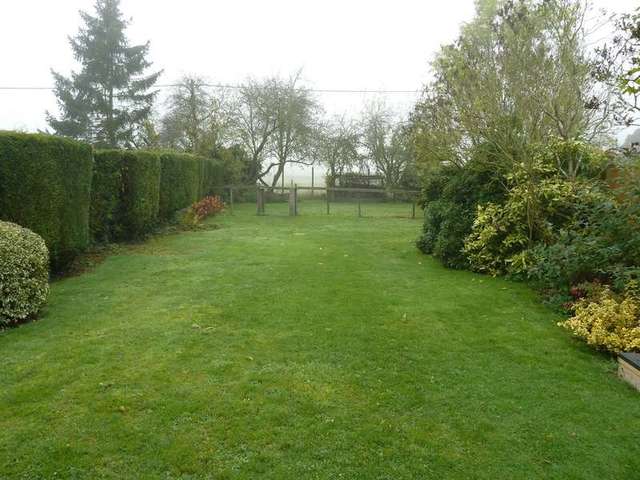  Image of 3 bedroom Cottage to rent in Ditton Green Woodditton Newmarket CB8 at Woodditton Suffolk, CB8 9SQ