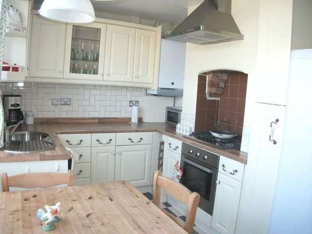  Image of 3 bedroom Detached house for sale in Queen Street Weedon Northampton NN7 at 49 Queen Street  Upper Weedon, NN7 4RA