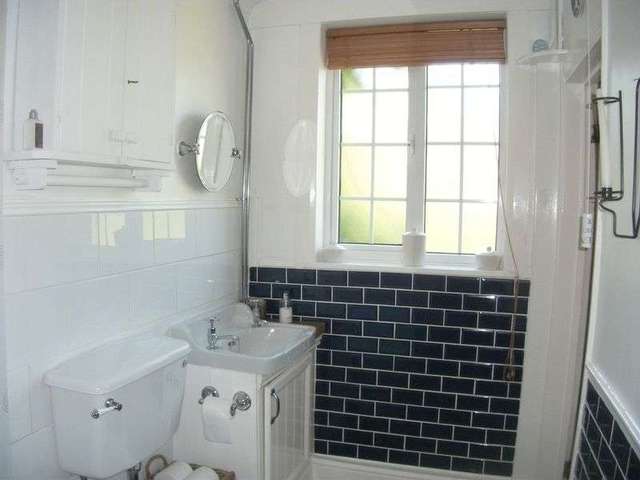  Image of 3 bedroom Detached house for sale in Queen Street Weedon Northampton NN7 at 49 Queen Street  Upper Weedon, NN7 4RA
